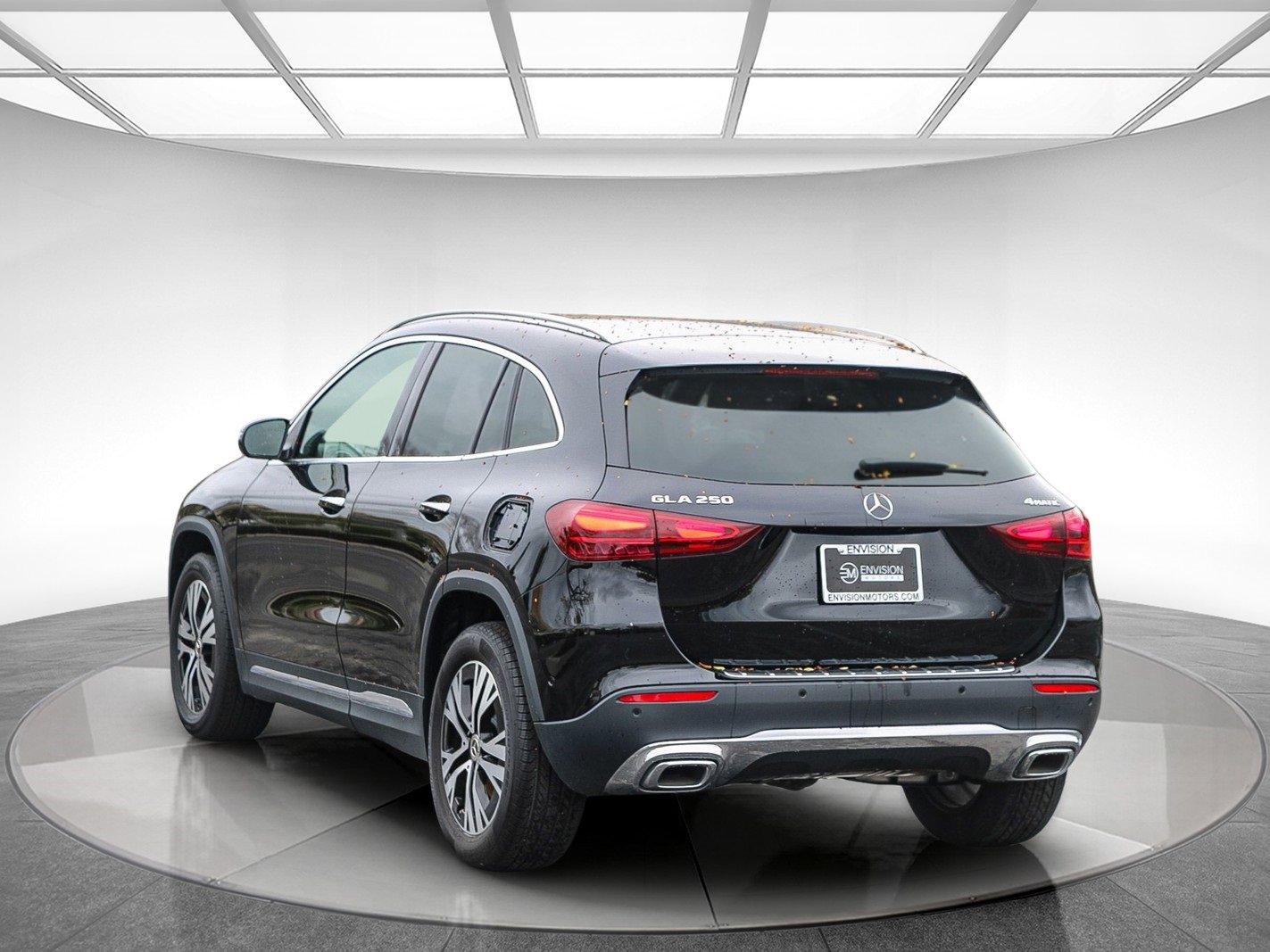 Certified 2025 Mercedes-Benz GLA 250 4MATIC image 2