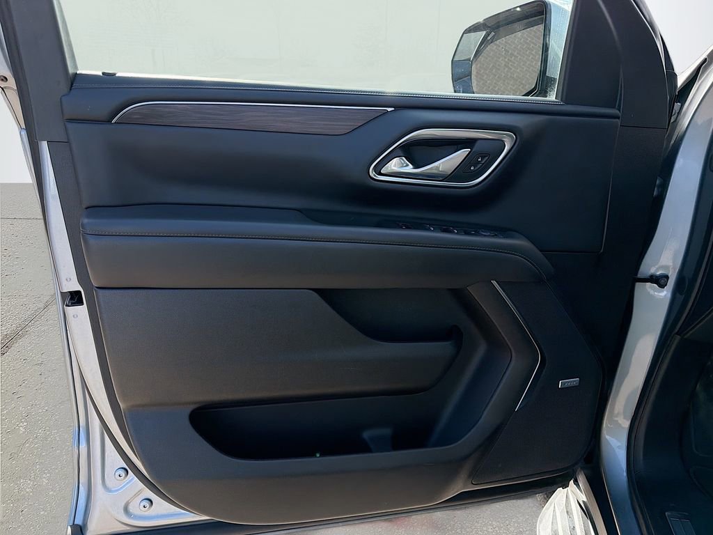 Used 2024 Chevrolet Tahoe LT image 26