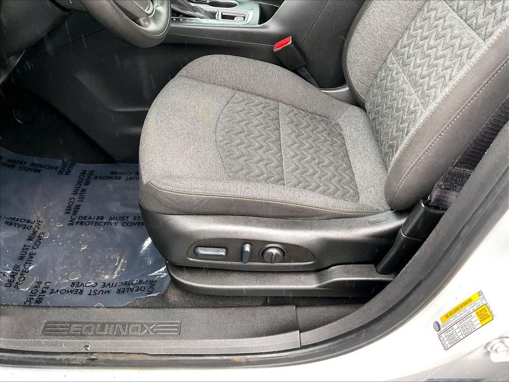 Used 2022 Chevrolet Equinox LT AWD/4WD image 32