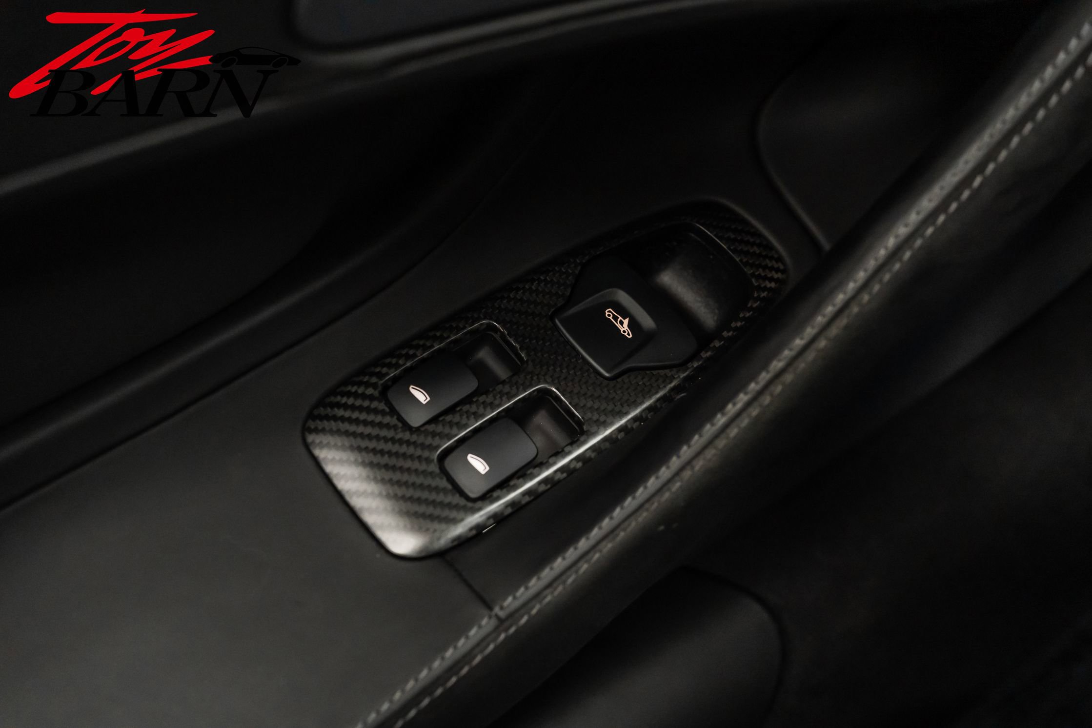 Used 2019 McLaren 570S Spider image 31