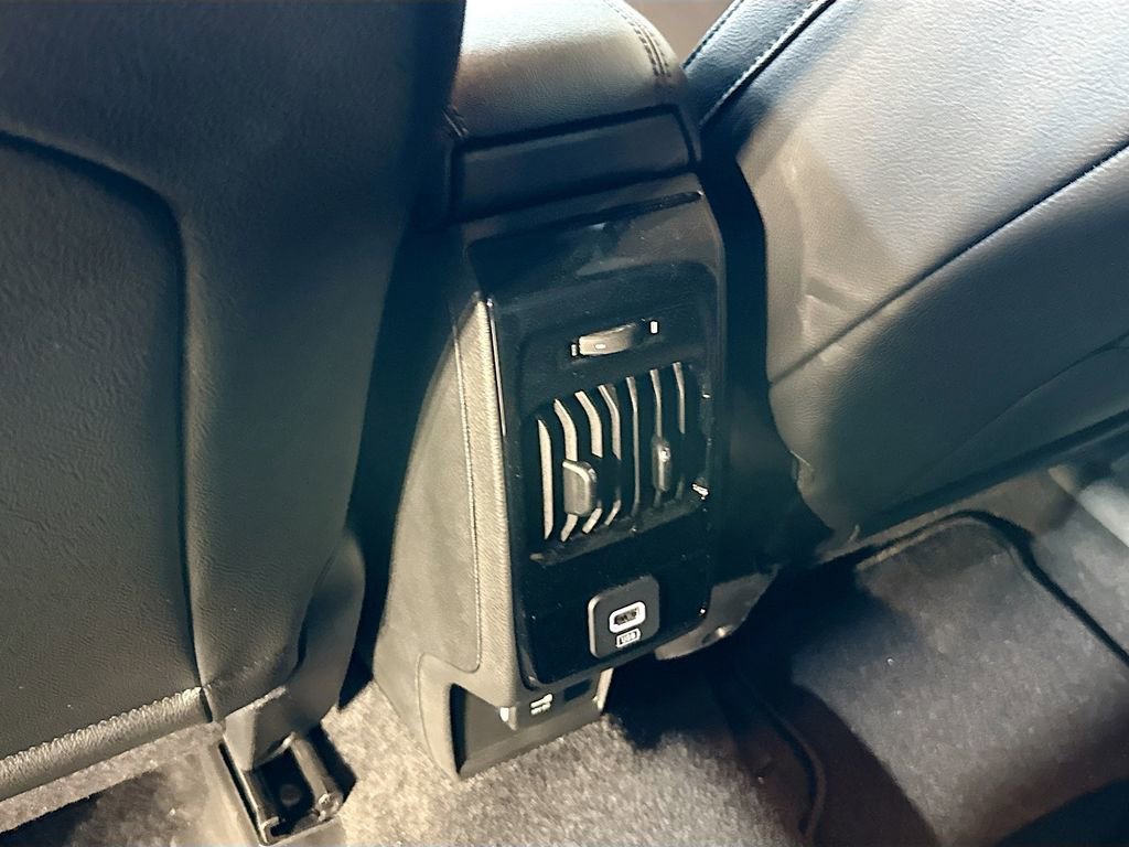 Used 2026 Jeep Compass Limited image 28