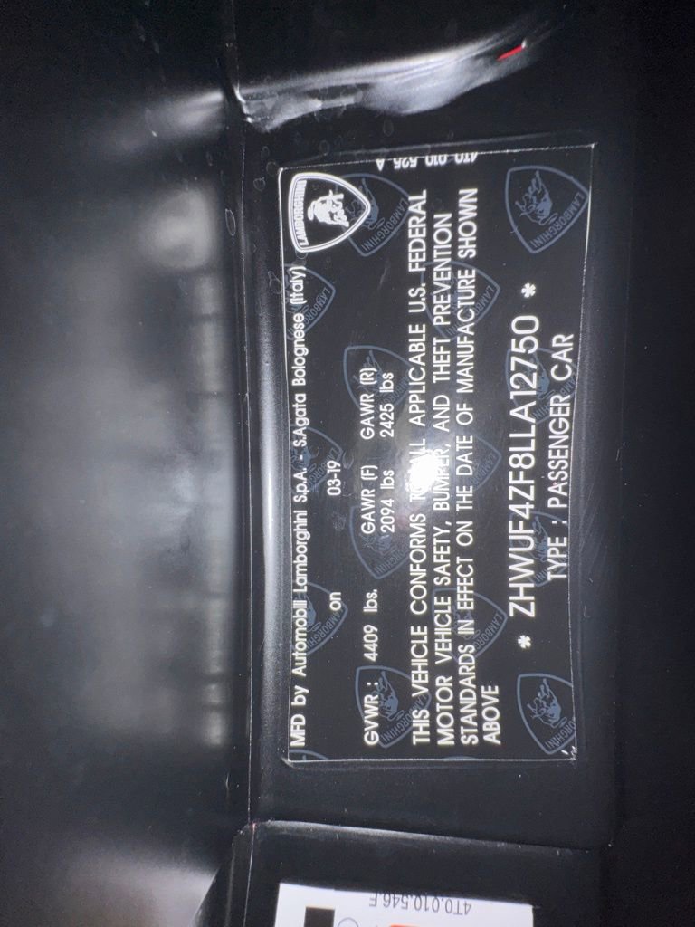 Used 2020 Lamborghini Huracan EVO image 25