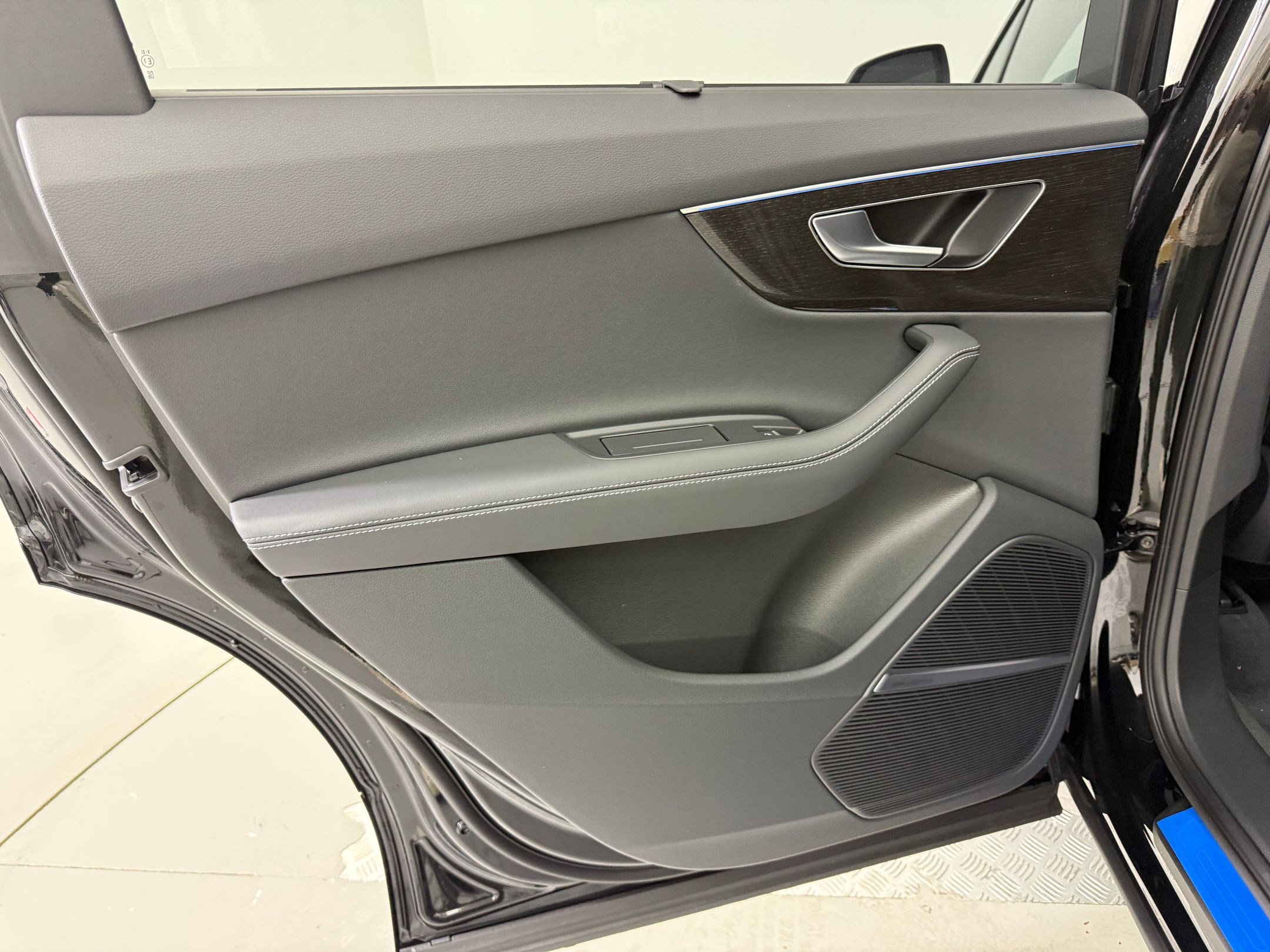 New 2026 Audi Q7 3.0T Premium Plus AWD/4WD image 26