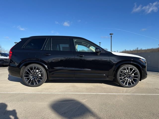 New 2026 Volvo XC90 B6 Ultra w/ Lounge Package image 8
