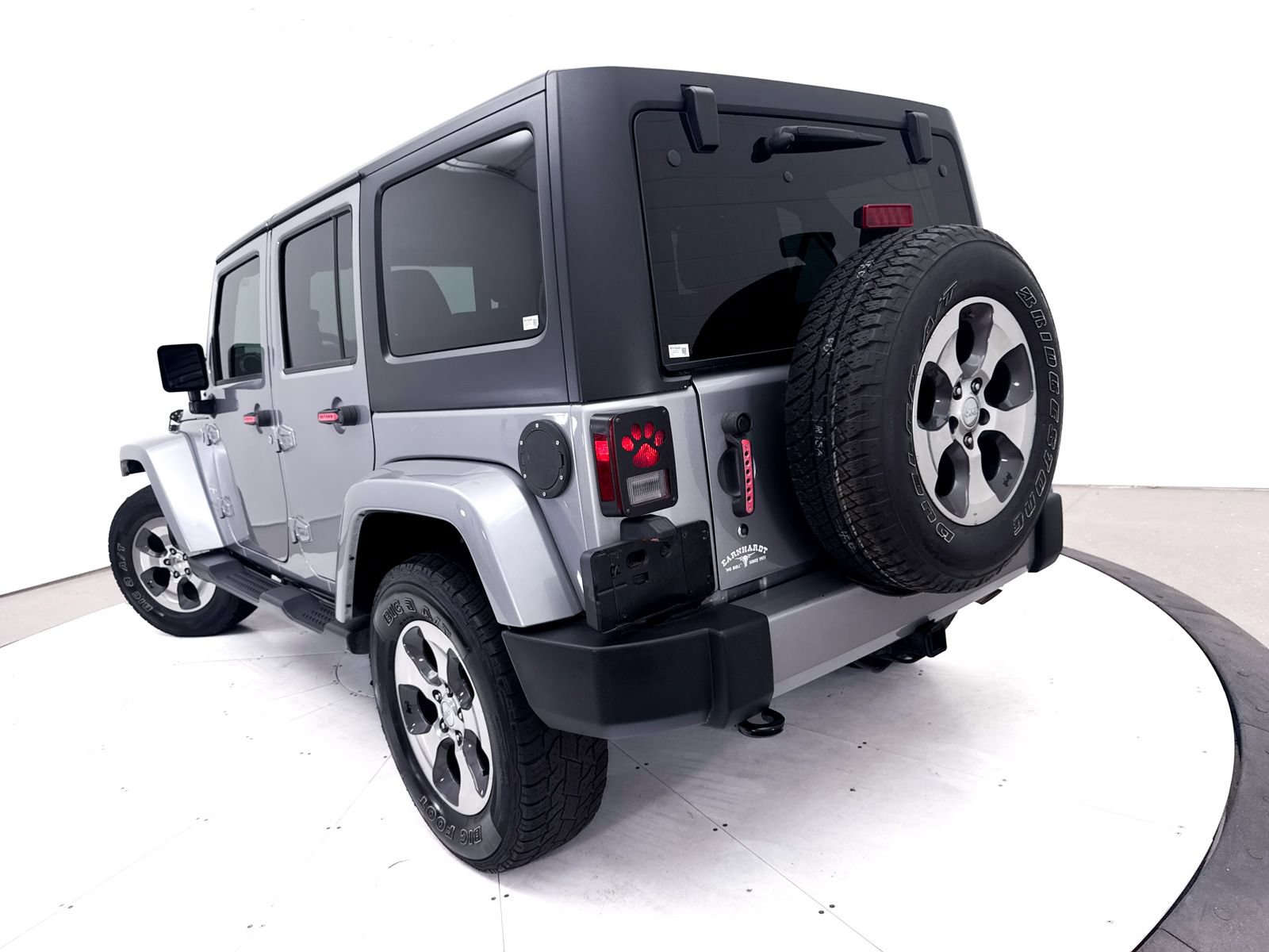Used 2017 Jeep Wrangler Unlimited Sahara w/ Max Tow Package AWD/4WD image 6