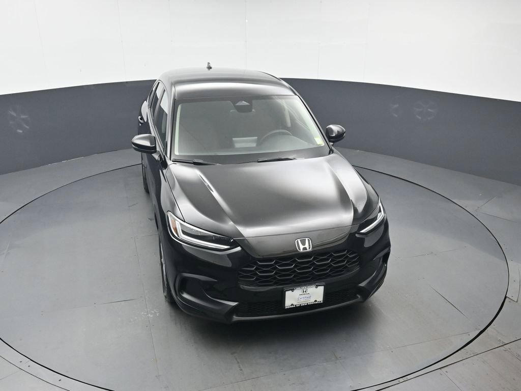 Certified 2024 Honda HR-V LX image 42