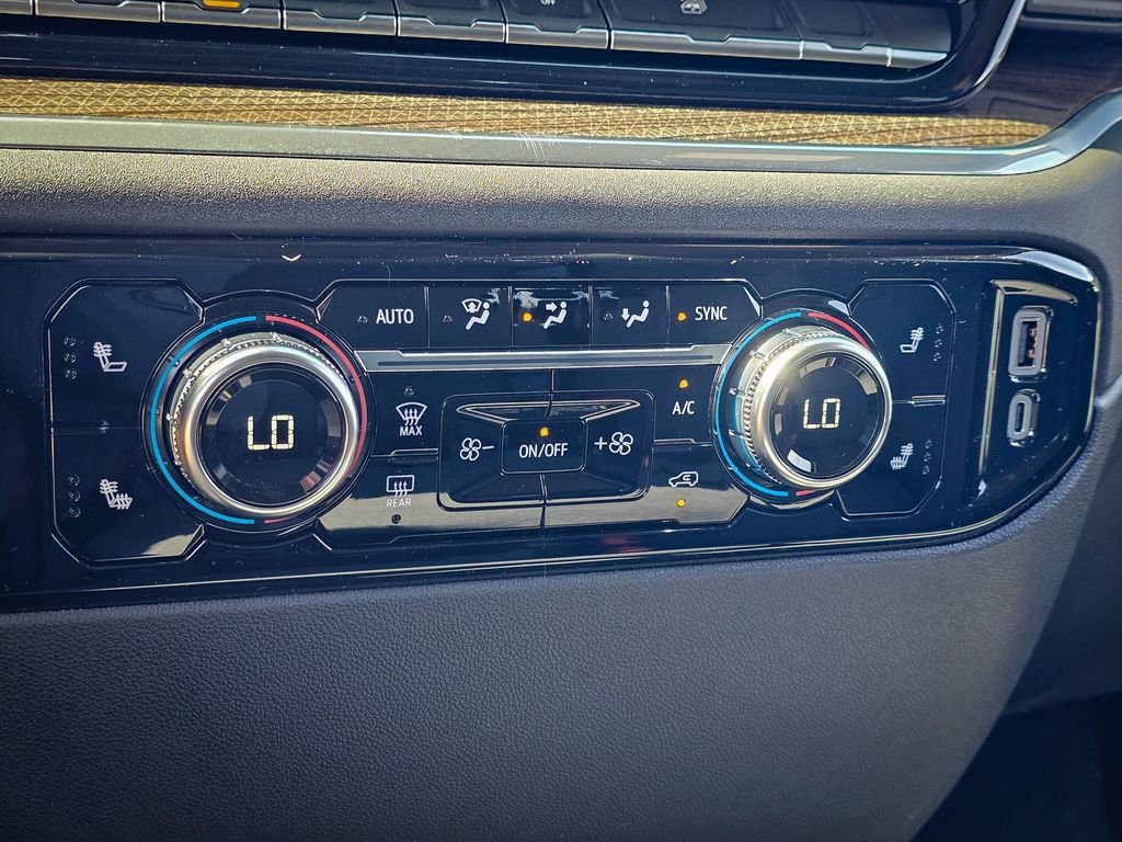 New 2026 GMC Sierra 1500 Elevation image 27