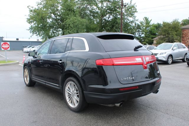Used 2019 Lincoln MKT AWD image 40