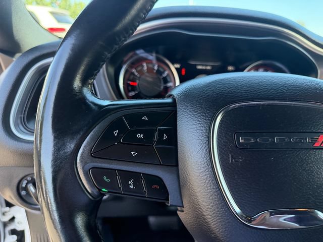 Used 2019 Dodge Challenger SXT RWD image 20
