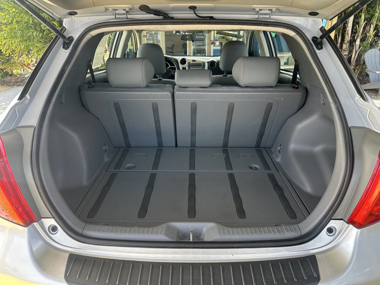 Used 2009 Toyota Matrix S FWD image 17