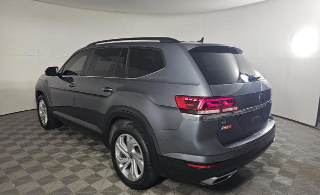 Used 2023 Volkswagen Atlas SE image 7