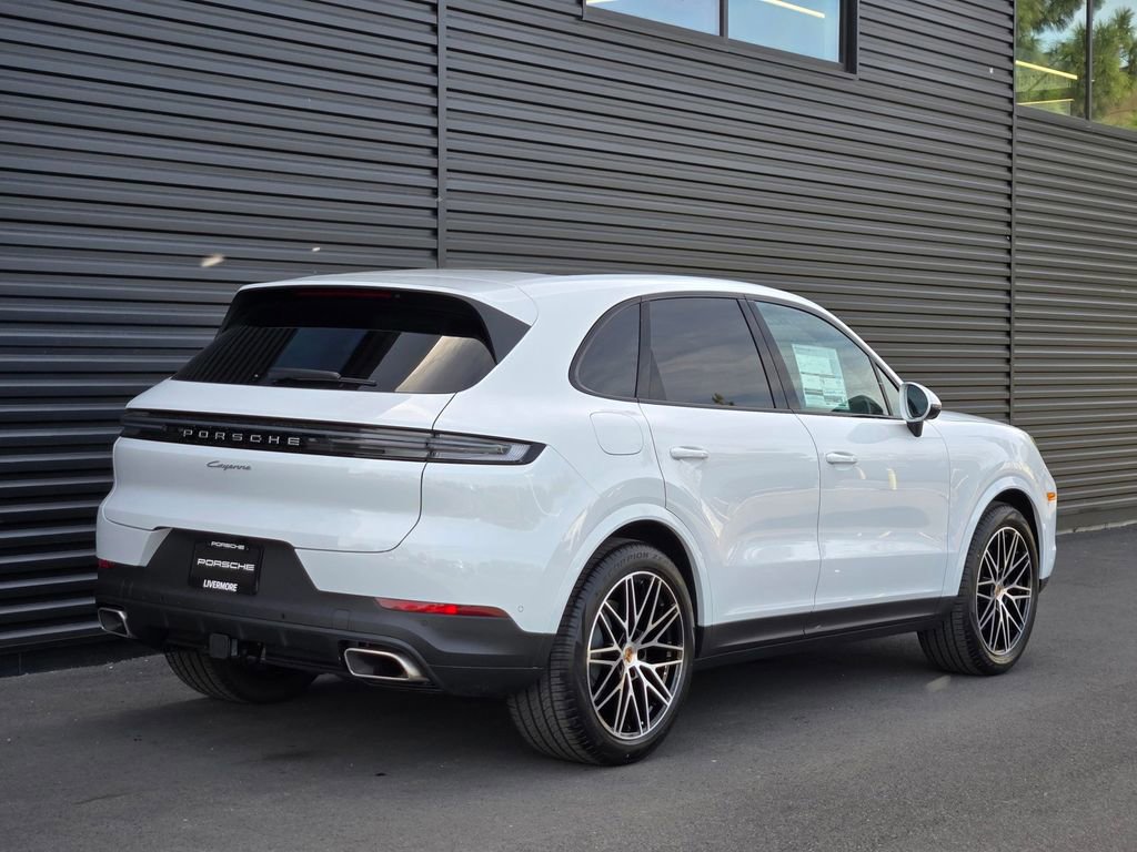 New 2026 Porsche Cayenne image 7