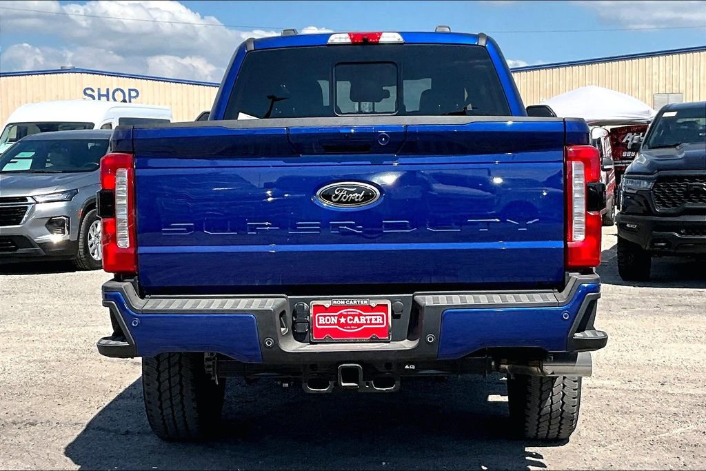 New 2026 Ford F250 Lariat w/ Black Appearance Package image 3
