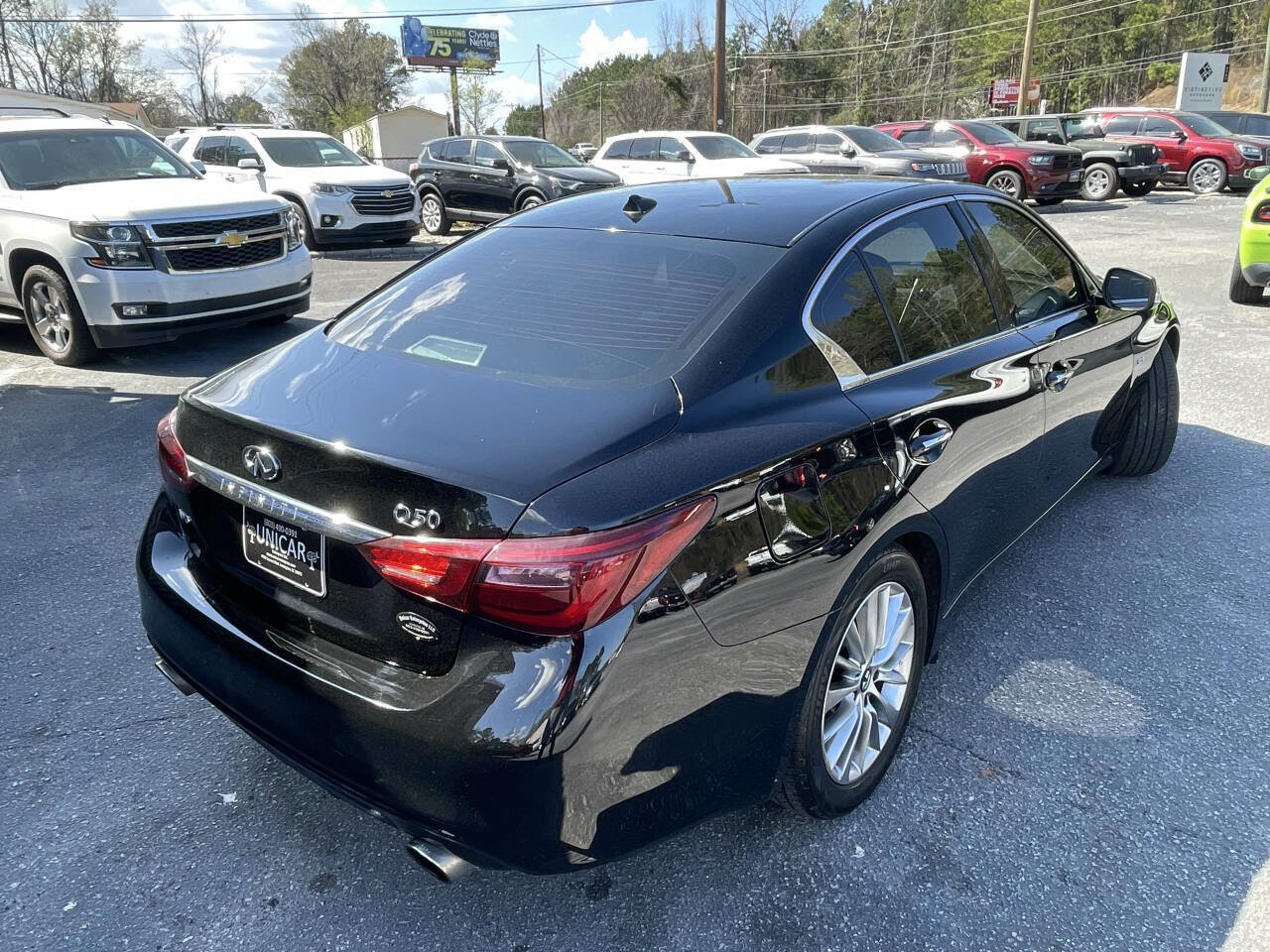 Used 2018 INFINITI Q50 Luxe image 12