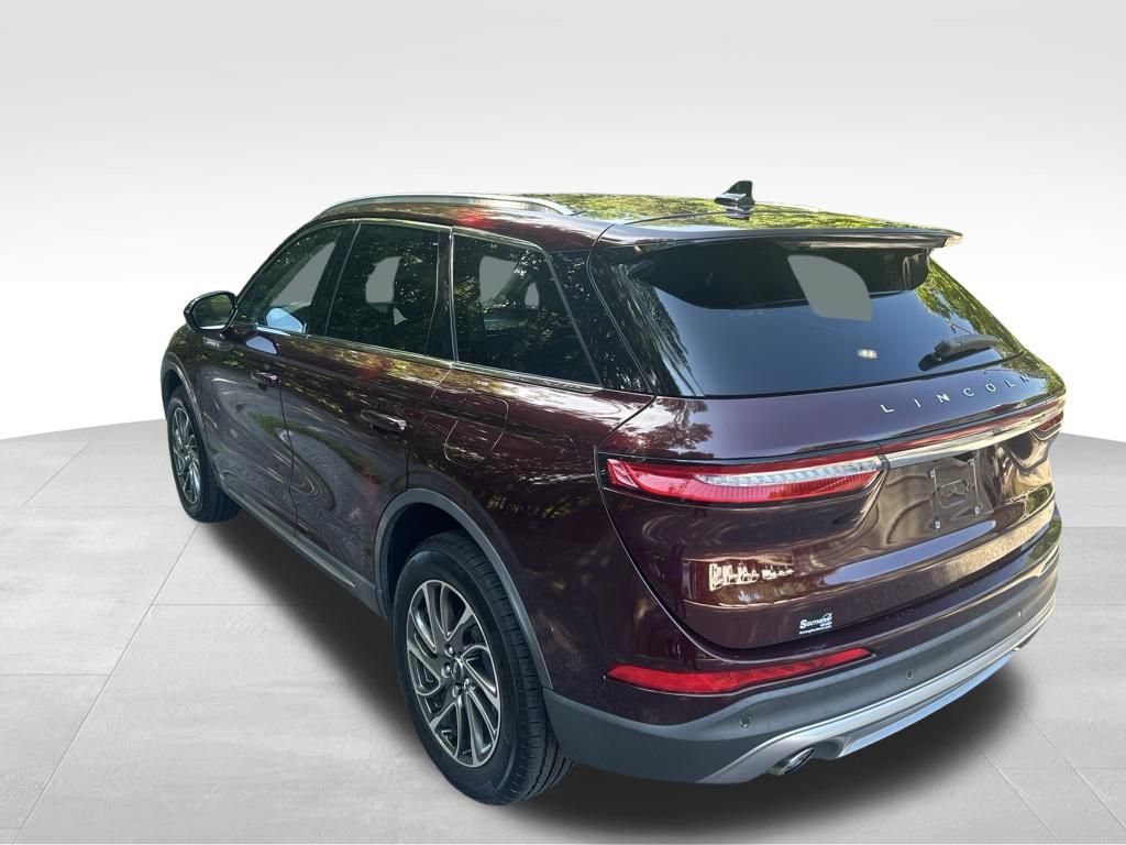 Used 2020 Lincoln Corsair FWD w/ Equipment Group 101A image 3