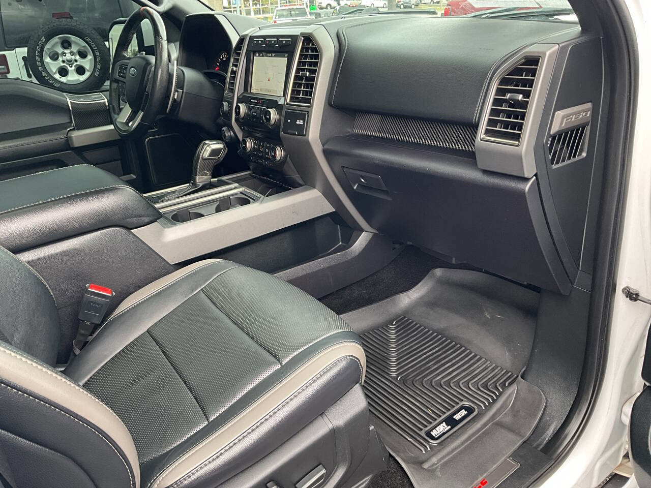 Used 2018 Ford F150 Raptor w/ Equipment Group 802A Luxury image 33