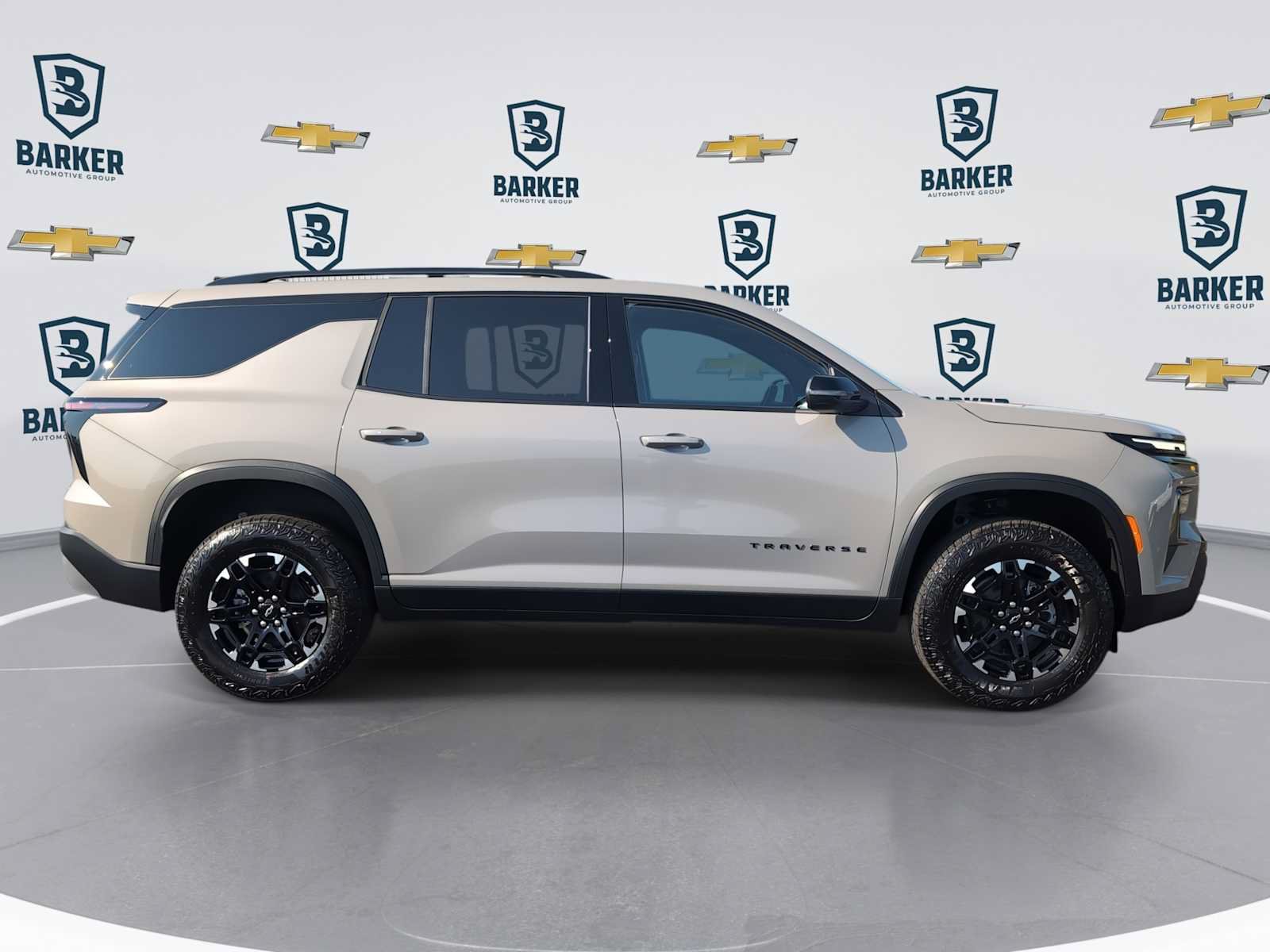 New 2027 Chevrolet Traverse Z71 AWD/4WD image 9