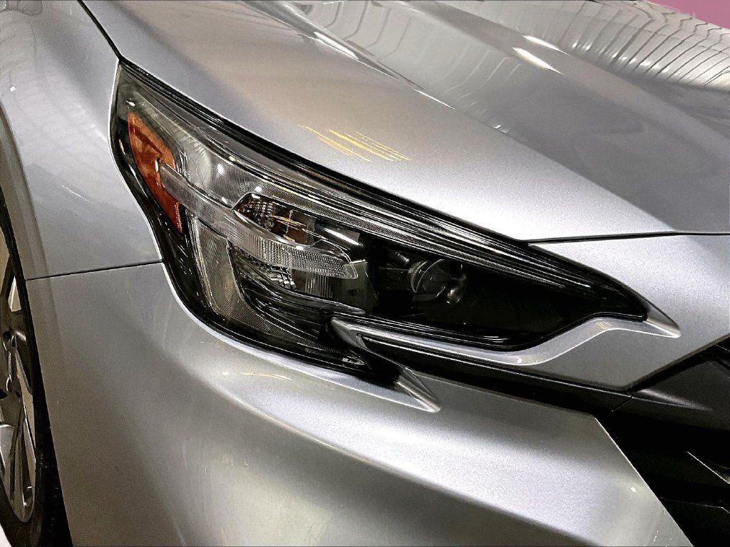 Used 2024 Subaru Legacy Limited AWD/4WD image 4