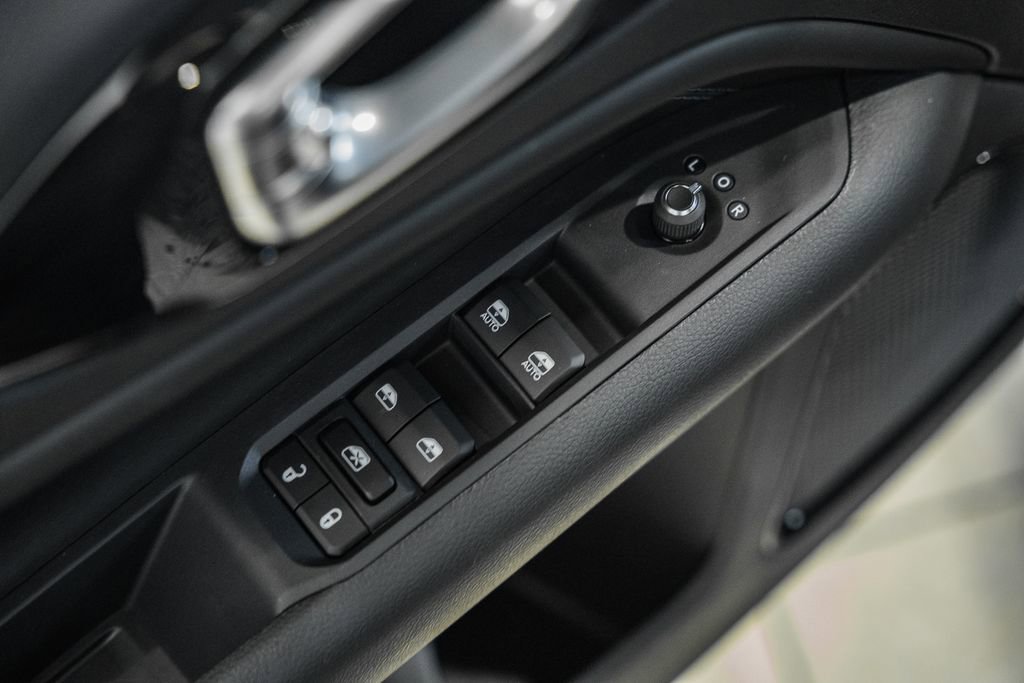 New 2026 Jeep Compass Latitude image 37