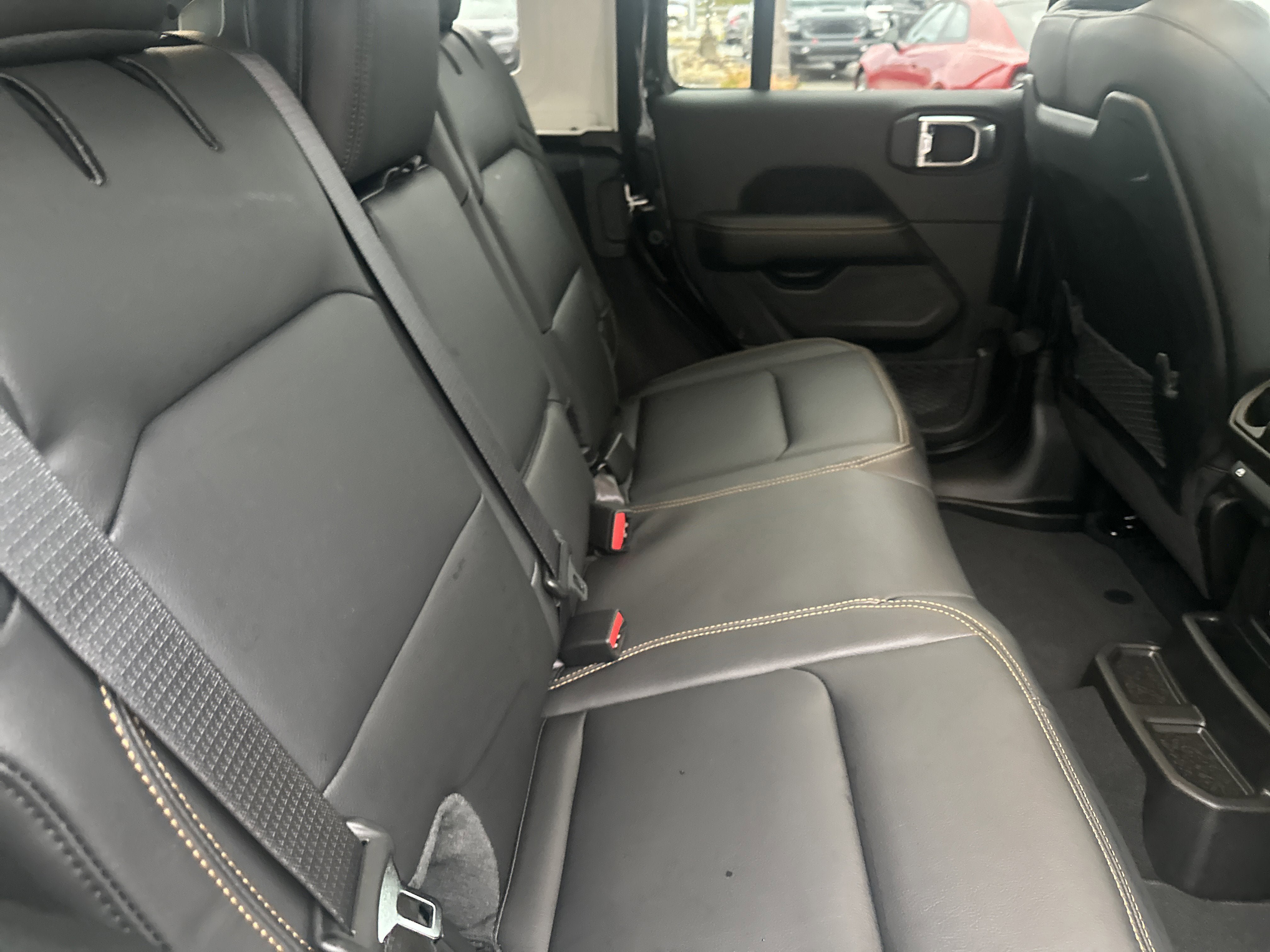 New 2026 Jeep Wrangler Unlimited Sahara AWD/4WD image 29