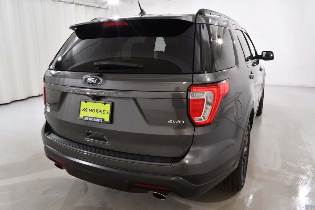 Used 2019 Ford Explorer XLT w/ Equipment Group 202A AWD/4WD image 12