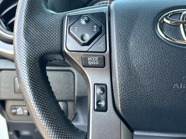 Certified 2023 Toyota Tacoma TRD Off-Road AWD/4WD image 40