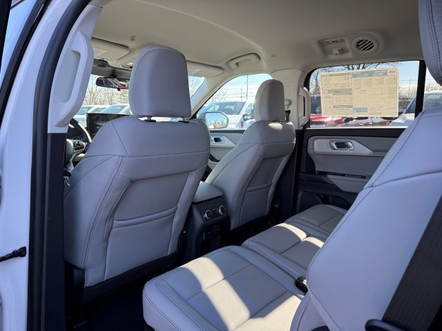 New 2026 Ford Explorer Active w/ Active Comfort Package AWD/4WD image 15