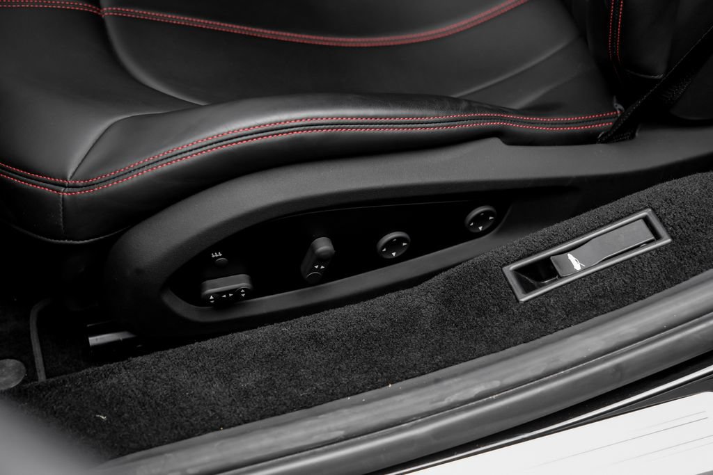 Used 2023 Ferrari F8 Tributo RWD image 44