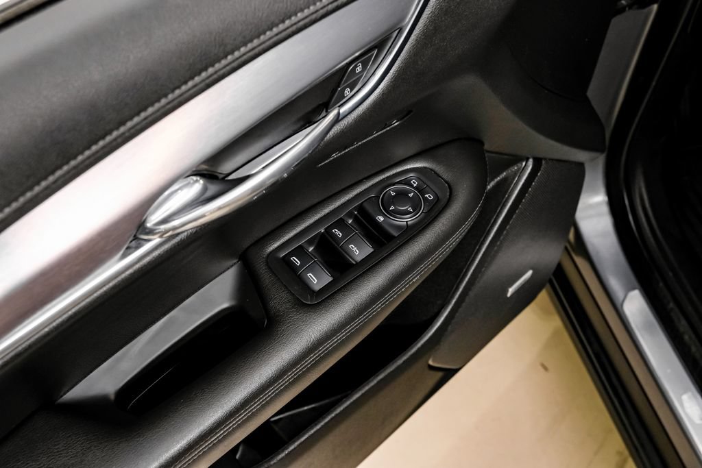 Used 2021 Cadillac XT6 Luxury FWD image 50