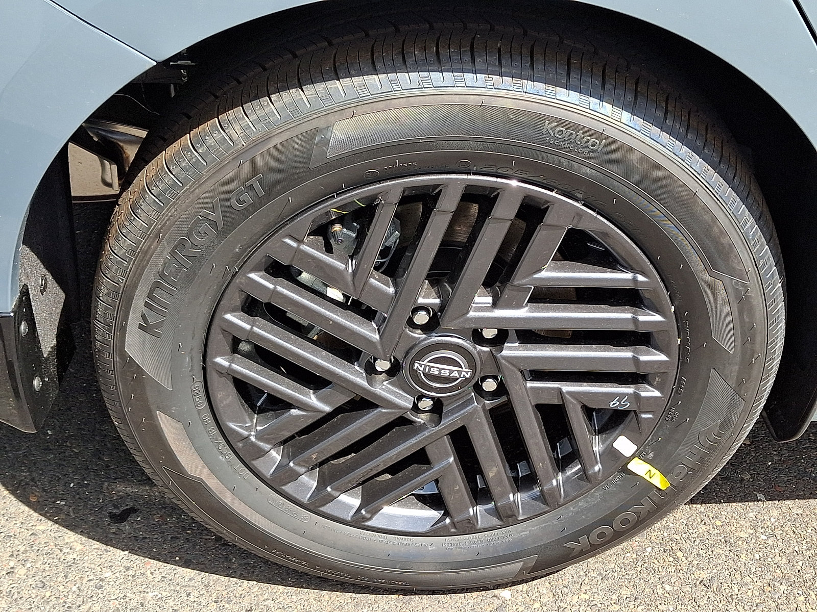 New 2027 Nissan Sentra SV w/ Floor Mat Package FWD image 6