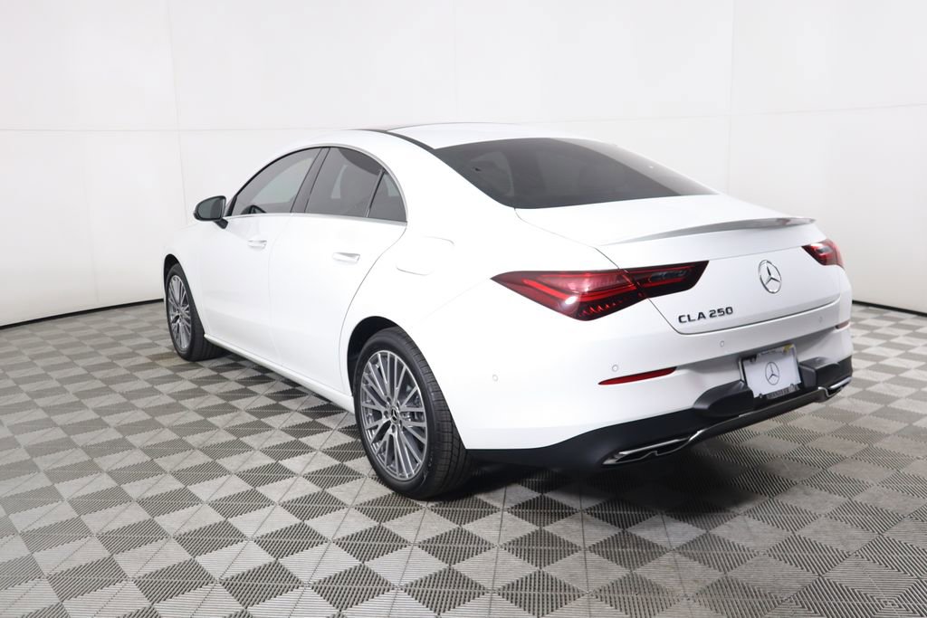 Used 2025 Mercedes-Benz CLA 250 image 7