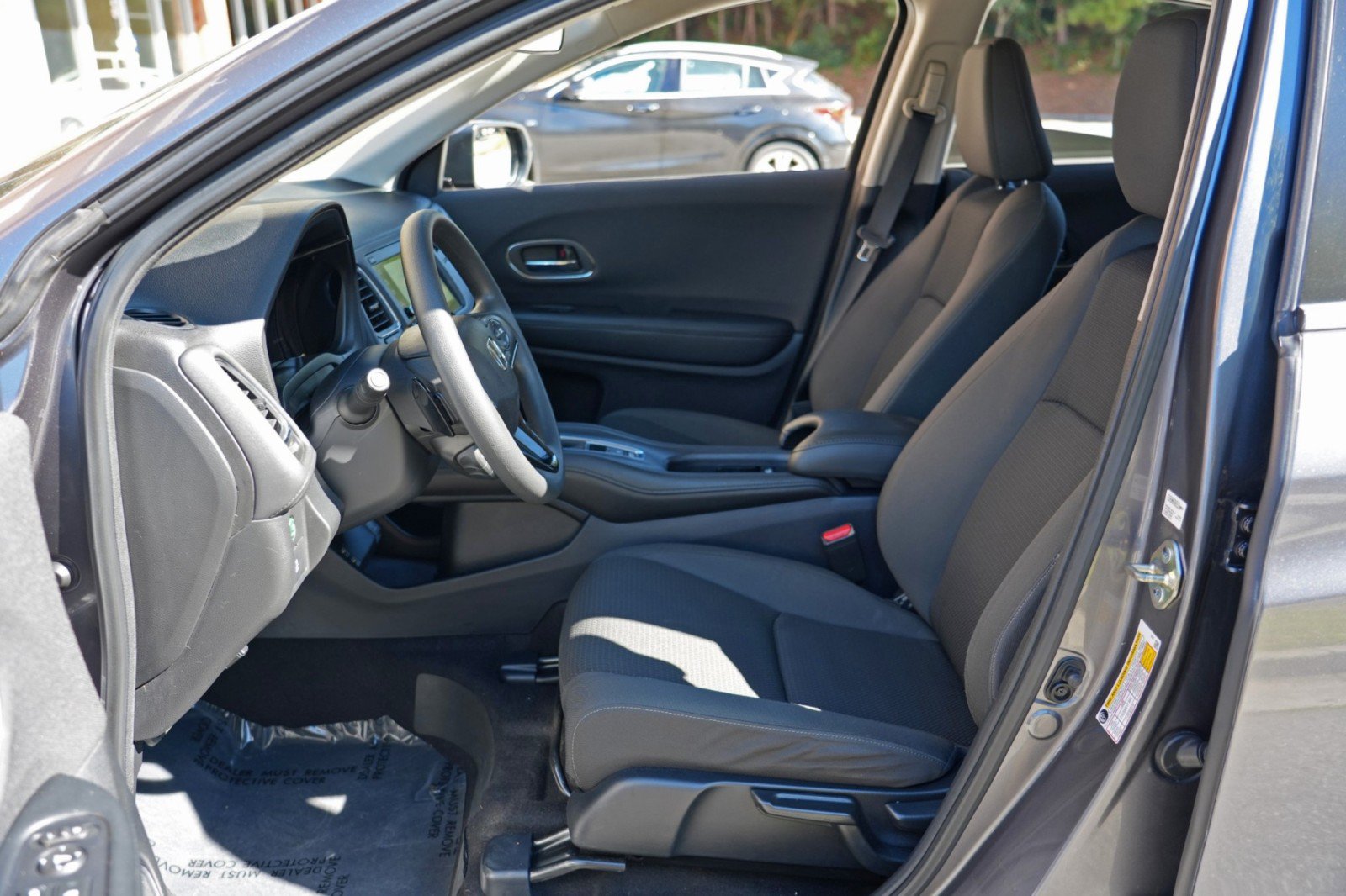 Used 2020 Honda HR-V EX image 16