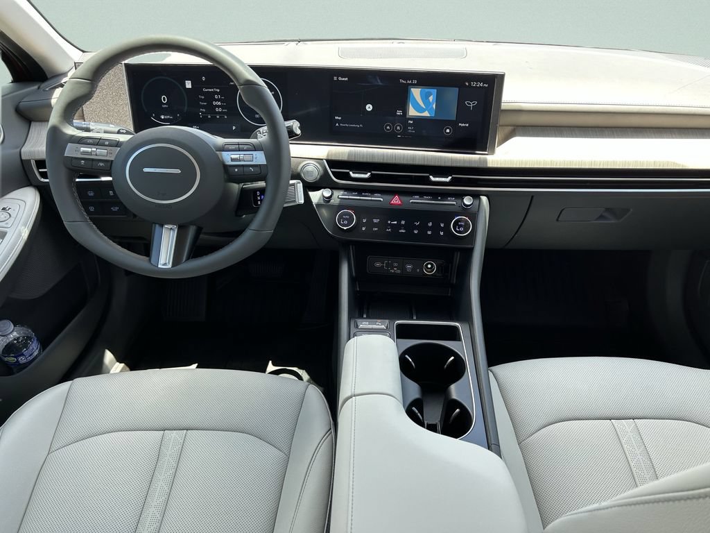 New 2026 Hyundai Sonata Limited FWD image 18