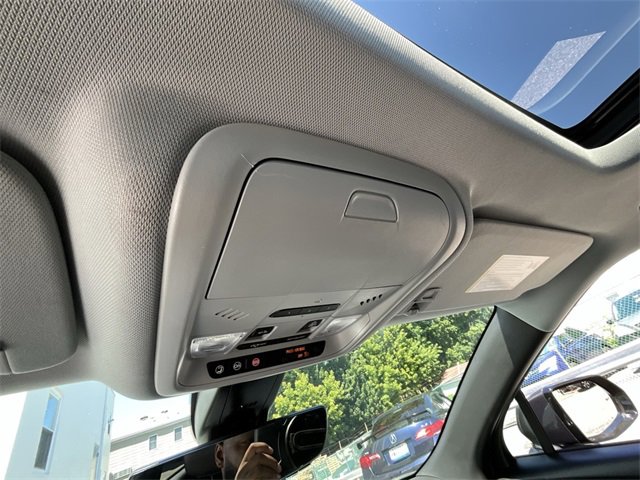 Used 2022 Chevrolet Blazer LT w/ Sound & Technology Package image 16