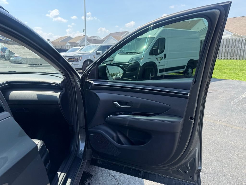 Used 2022 Hyundai Tucson Limited AWD/4WD image 51