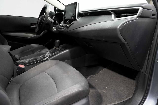 Used 2021 Toyota Corolla LE image 11
