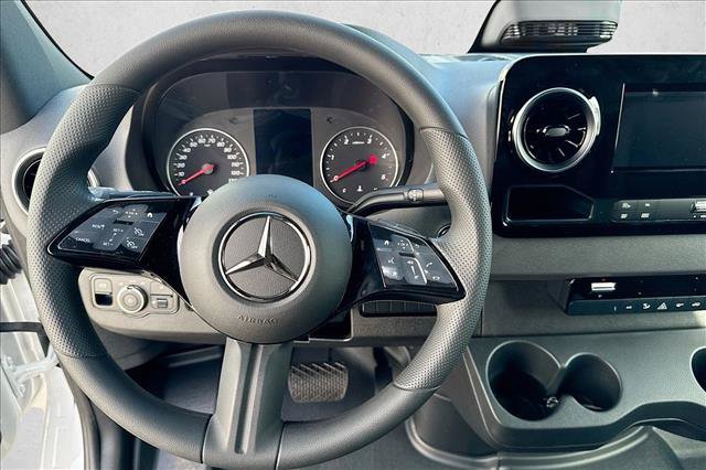 New 2026 Mercedes-Benz Sprinter 2500 image 11