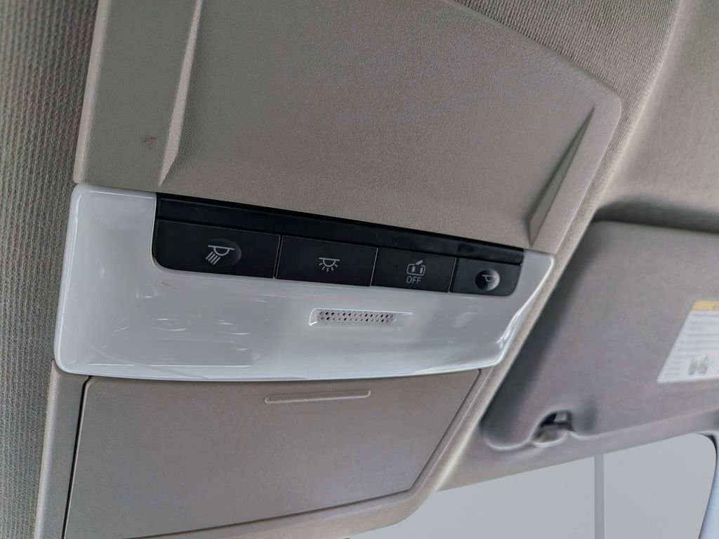 Used 2025 Nissan Sentra SV image 27