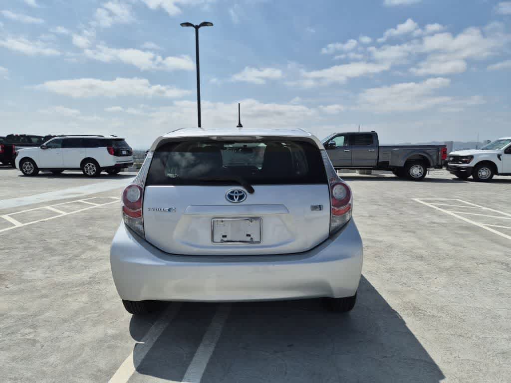Used 2013 Toyota Prius C Two FWD image 4