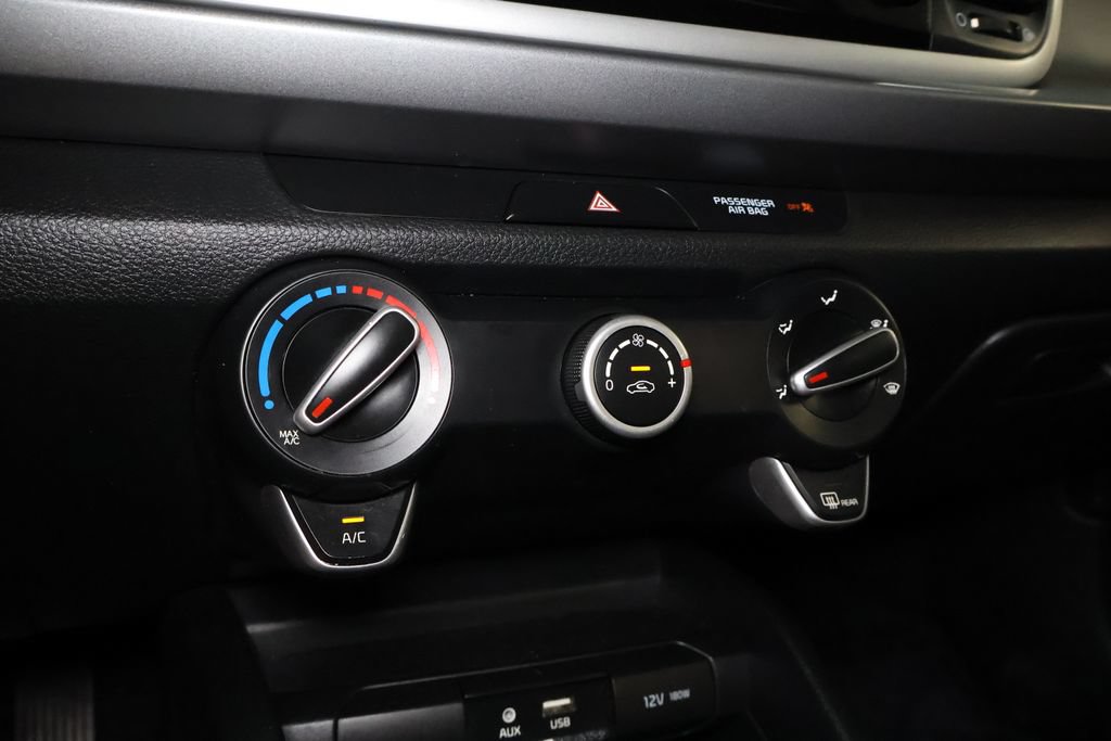 Used 2019 Kia Rio S FWD image 27