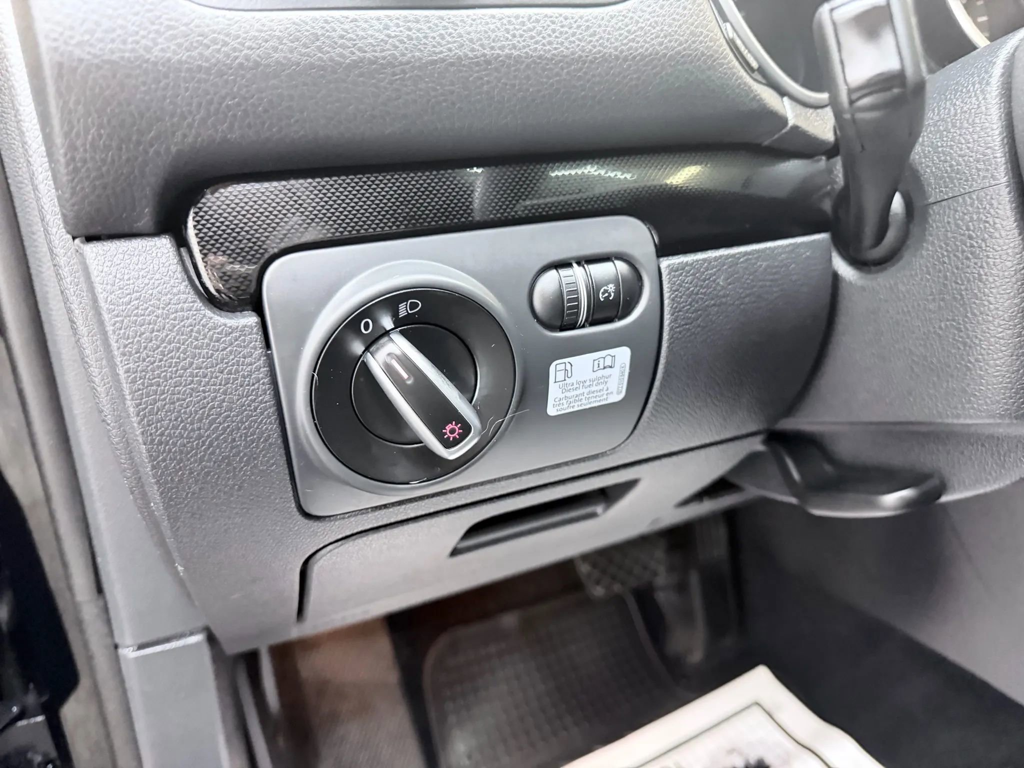 Used 2013 Volkswagen Jetta TDI image 13