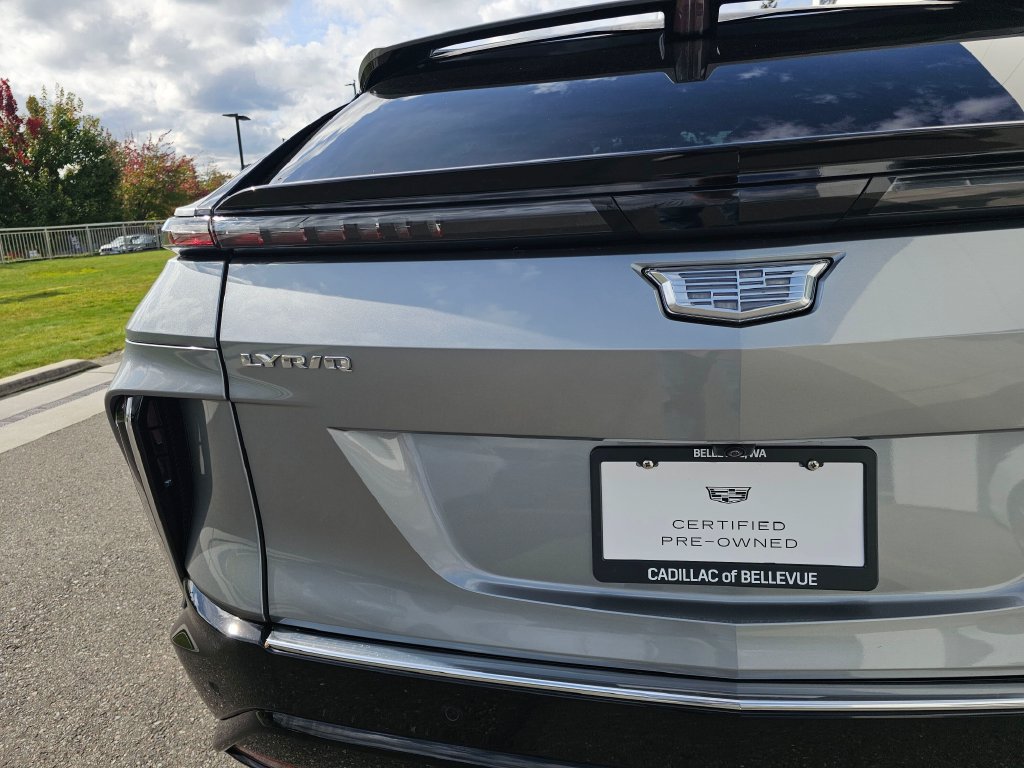 Certified 2024 Cadillac Lyriq Luxury w/ LPO, Floor Liner Package AWD/4WD image 17