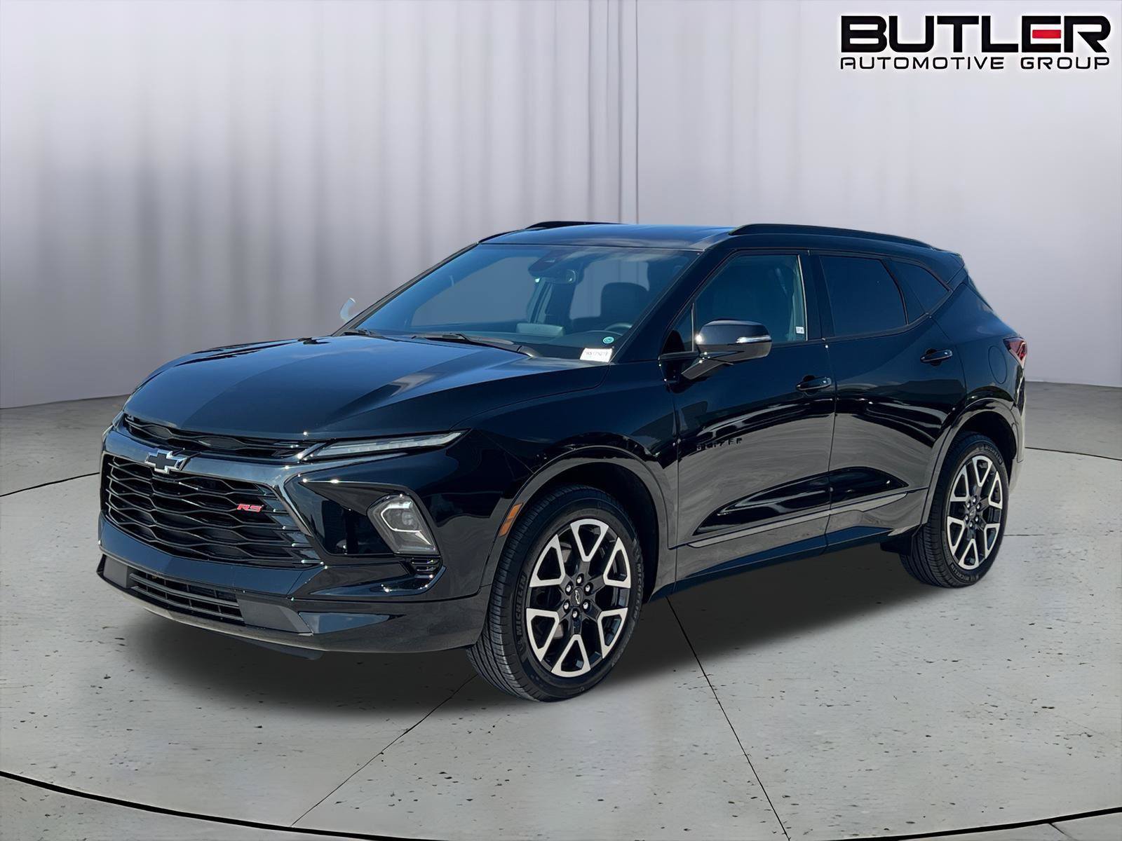 Used 2024 Chevrolet Blazer RS FWD image 1