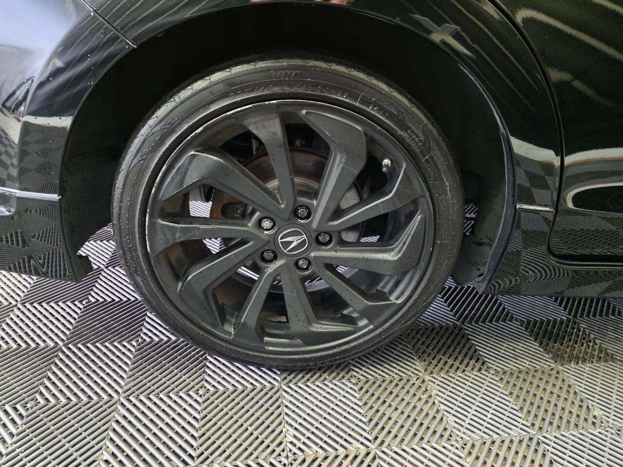 Used 2017 Acura ILX FWD image 34