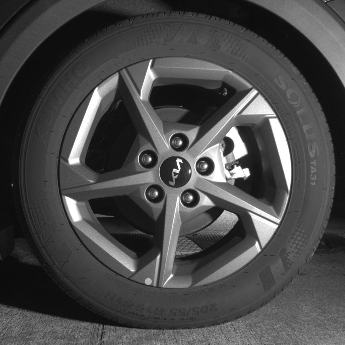 Used 2025 Kia K4 LXS image 14