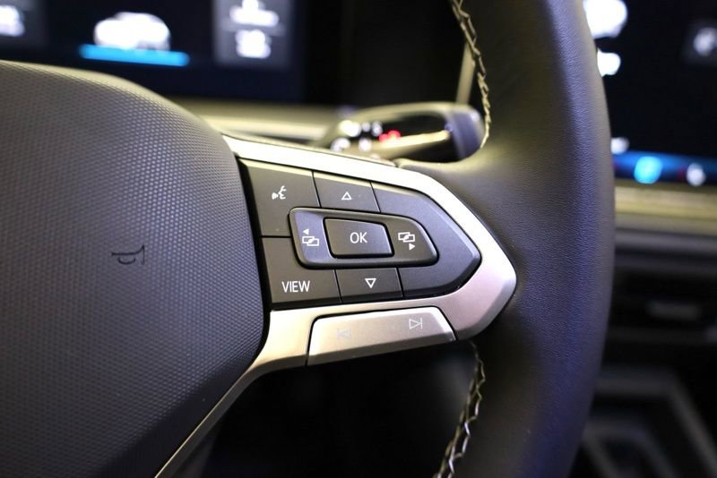 New 2026 Volkswagen Tiguan SE AWD/4WD image 25