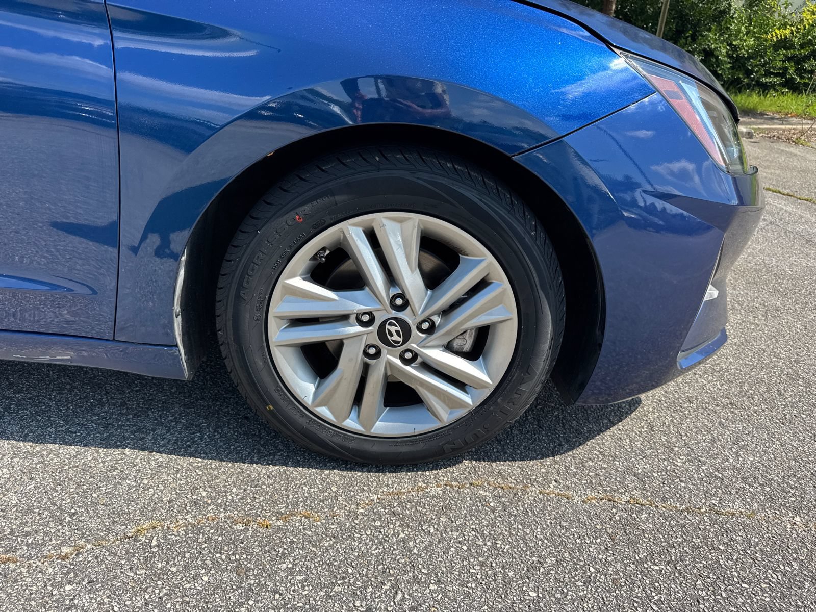 Used 2019 Hyundai Elantra SEL FWD image 12