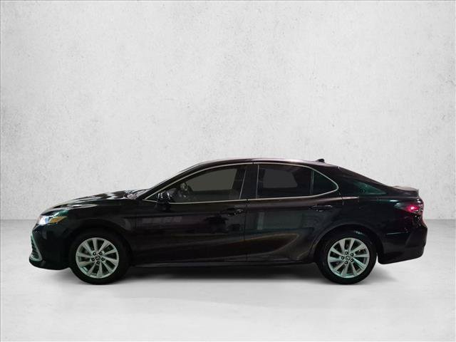 Used 2024 Toyota Camry LE FWD image 9