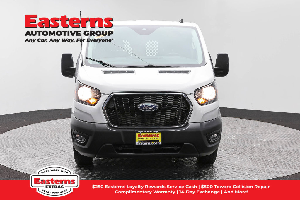 Used 2023 Ford Transit 250 Low Roof w/ Exterior Upgrade Package RWD image 3