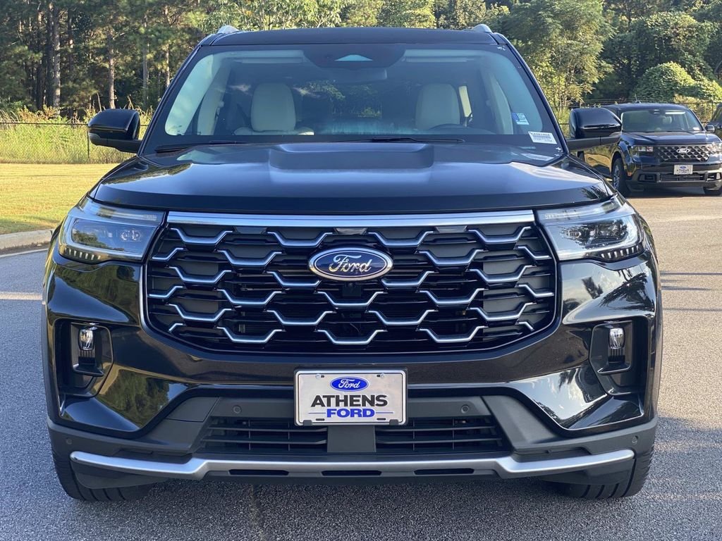 Used 2025 Ford Explorer Platinum w/ Ultimate Package AWD/4WD image 12